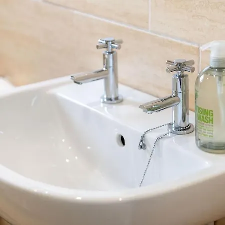 Chapel Beck, Nr Caldbeck Ideally Family With Hot Tub Feriehus *