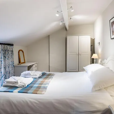 Chapel Beck, Nr Caldbeck Ideally Family With Hot Tub *